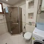 Апартаменти Spacious Prestige Penthouse Варна