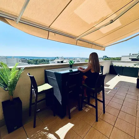 Spacious Prestige Penthouse Βάρνα