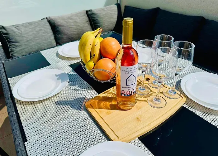 Spacious Prestige Penthouse Διαμέρισμα