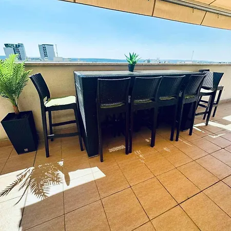 Spacious Prestige Penthouse Daire *