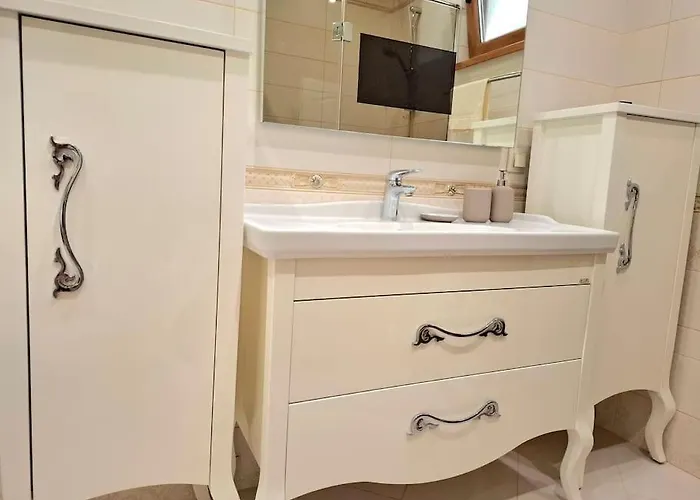 Spacious Prestige Penthouse