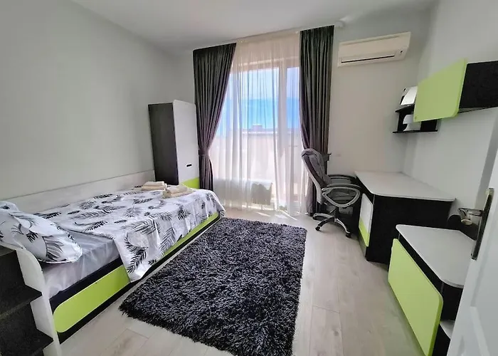 Spacious Prestige Penthouse Апартамент Варна