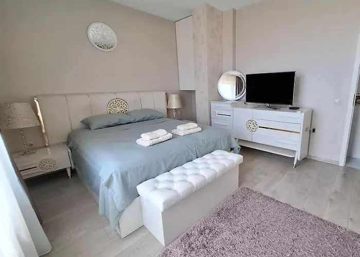 Spacious Prestige Penthouse * Varna