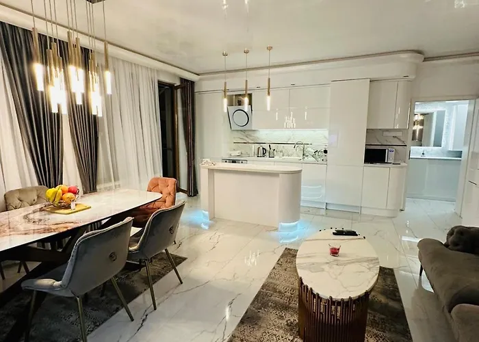 Spacious Prestige Penthouse Apartment Varna